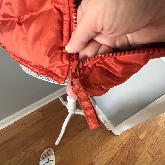 Juniors Vintage Down Full Winter Vest Size Large - Picture 7 of 10